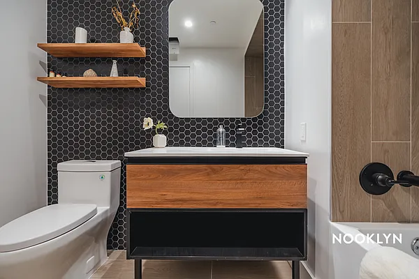 Rented by Nooklyn NYC LLC | media 21