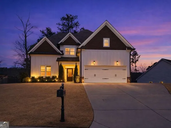 12 Bridgestone Way SE, Cartersville, GA 30120