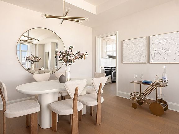 4th image of 100 Claremont Ave APT 31C