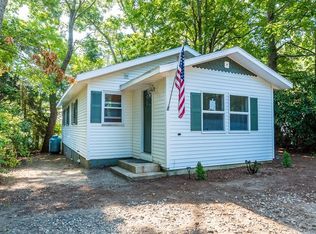 50 Ray Rd, Plymouth, MA 02360