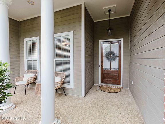 2nd image of 103 Sherwood Dr
