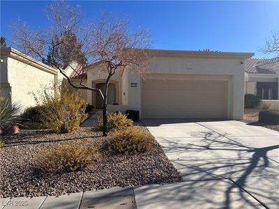 2124 Spring Water Dr, Las Vegas, NV, 89134