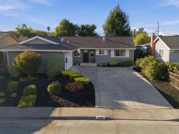 1525 Weaverly Drive, Petaluma, CA 94954