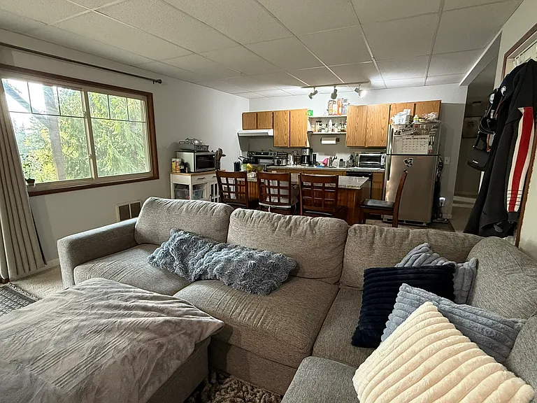 10004 Redmond Woodinville Rd NE — Photo 4