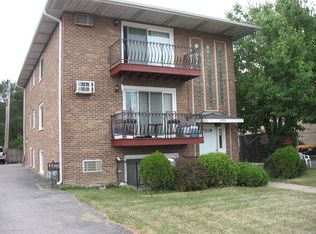 4185 S Roberst Rd, Hickory Hills, IL