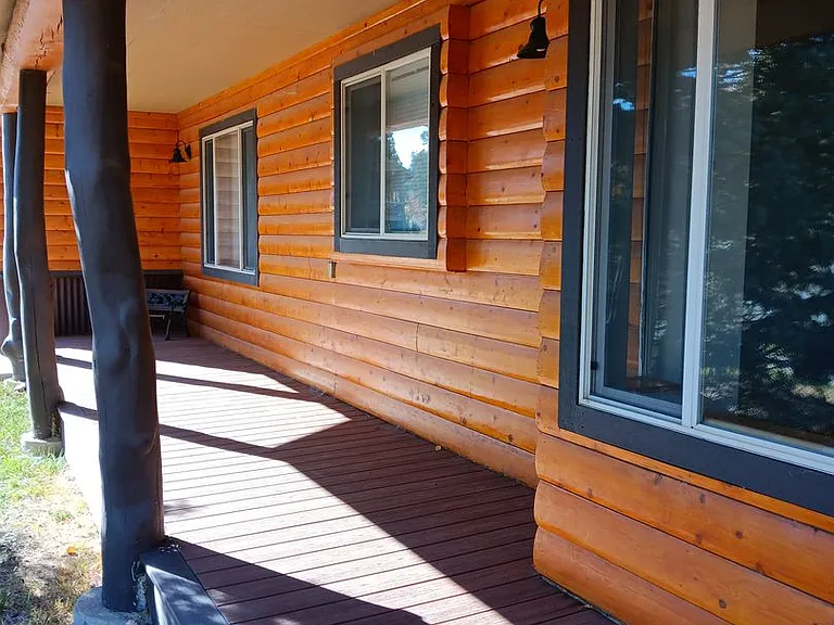 182 Driftwood Dr — Photo 3