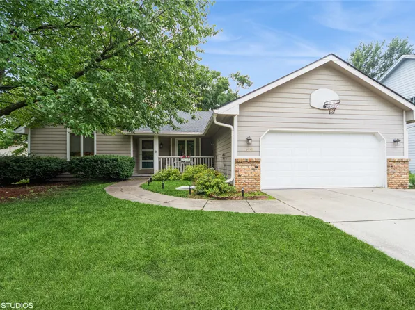 4608 83rd St, Urbandale, IA 50322