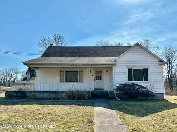 10 Slocum Ave, Pittston, PA 18643