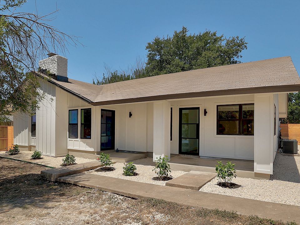 1st image of 10506 Little Pebble Dr