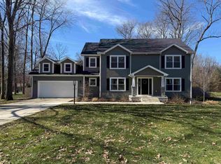 51275 Crooked Oak Dr, Granger, IN 46530