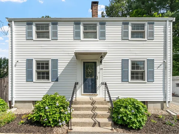 134 Bedford St, Burlington, MA 01803