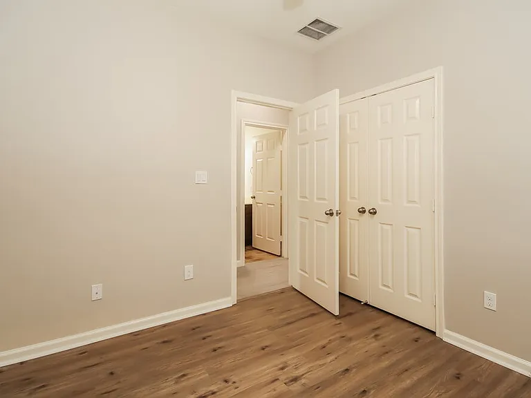 9010 Saint Laurent Ln — Photo 14