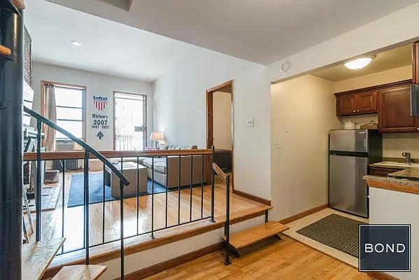 Rented by Bond New York | media 50