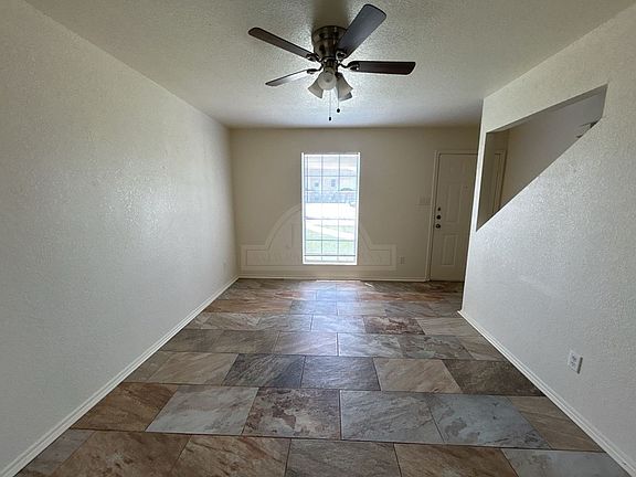3rd image of 4500 Jeff Scott Dr APT B
