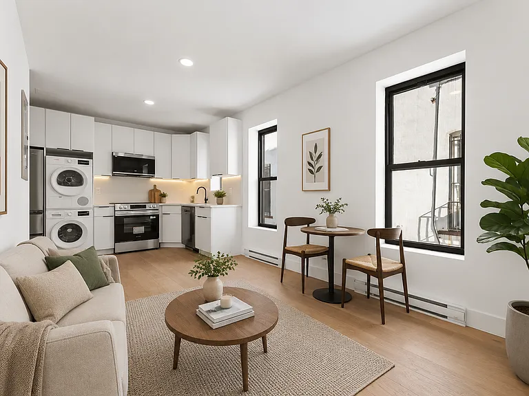1146 Saint Marks Ave #1RR — Photo 4