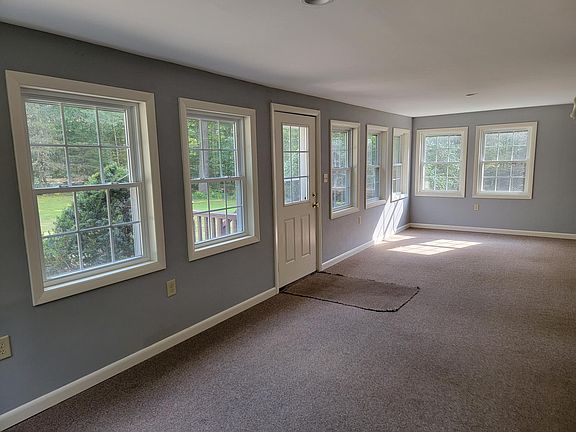 Enclosed 3 Season Porch Entry