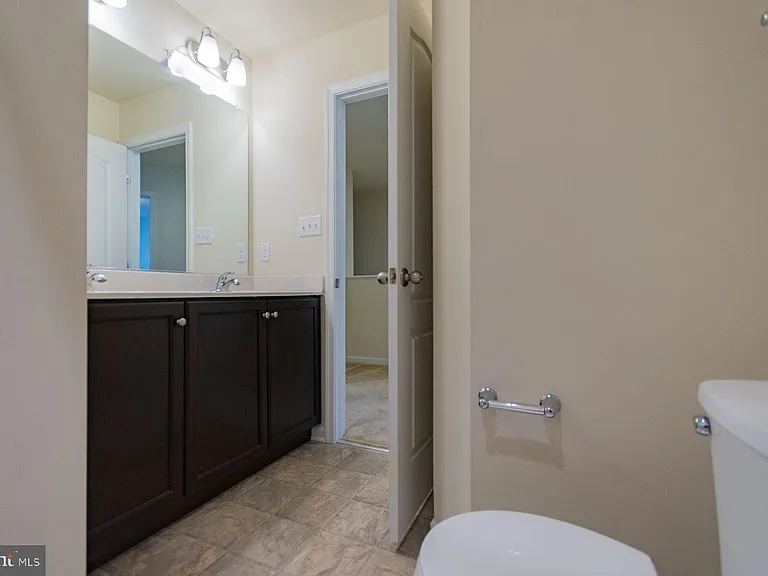 132 Oflannery Ct — Photo 43