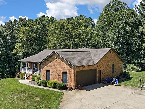 2nd image of 8350 Rapidan Hunt Ln
