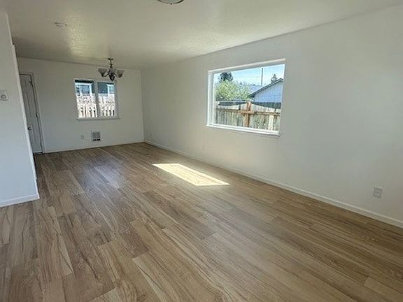 5th image of 722 Pioneer Rd #B