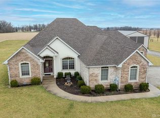 5886 Requarth Rd, Greenville, OH 45331