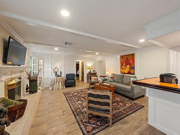 4th image of 11810 Cypresswood Dr