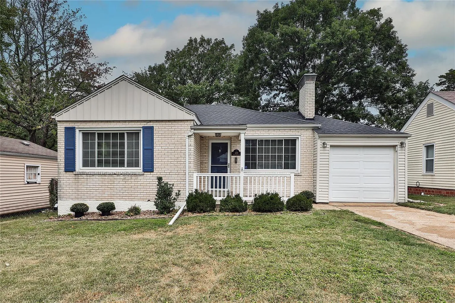 409 Hazelgreen Dr photo 1