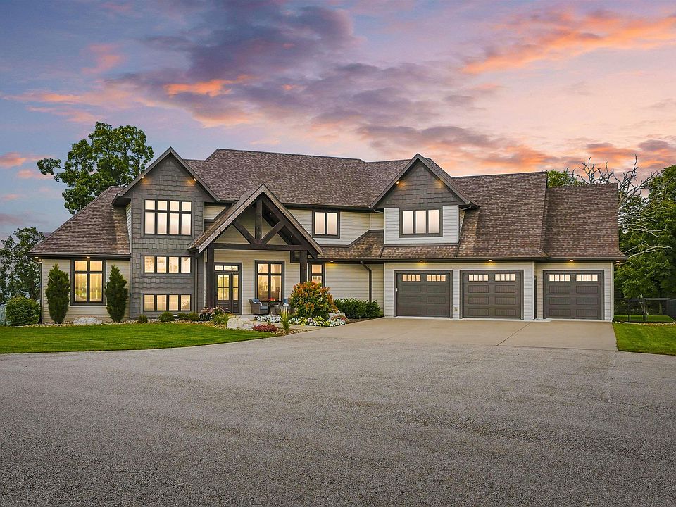 1st image of 1658 Howdy Hills Rd