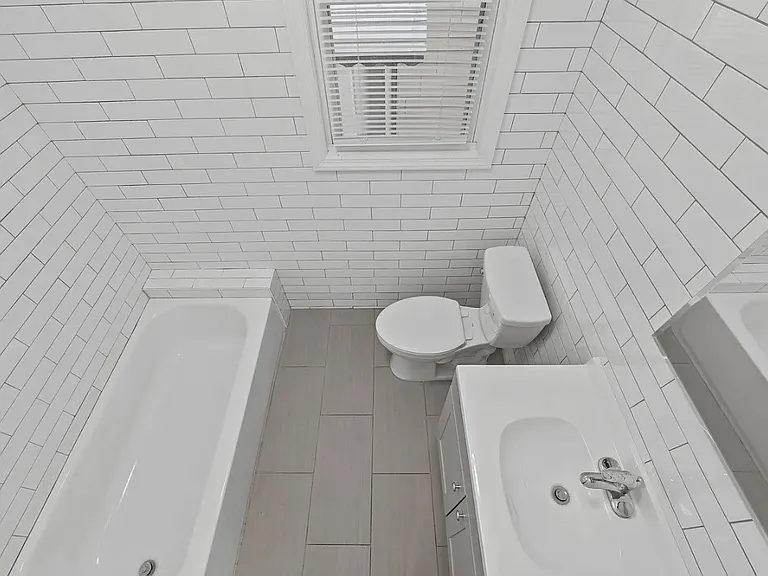 413 Lanza Ave #1 — Photo 7