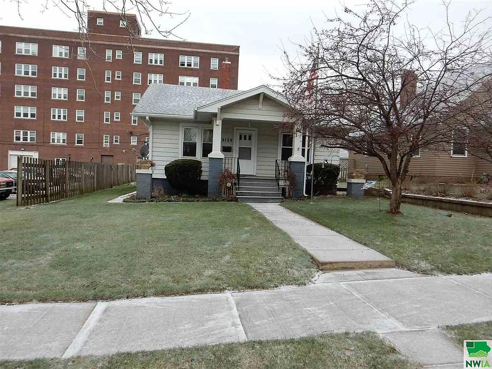 1st image of 2129 Grandview Blvd