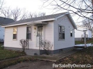 128 E Ohio St, Sibley, IL 61773