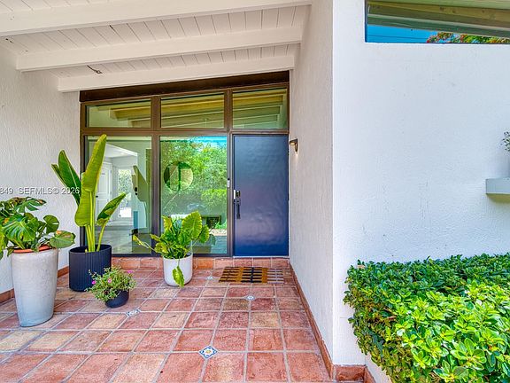 3rd image of 7055 SW 84th Ave