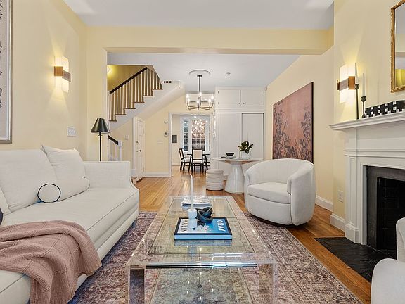 4th image of 54 Brimmer St