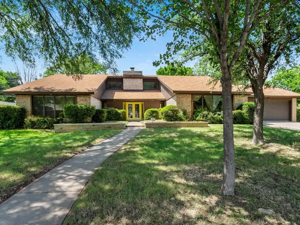4400 Ridgemont Dr, Wichita Falls, TX 76309