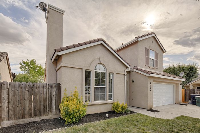 1st image of 1268 Palomino Dr