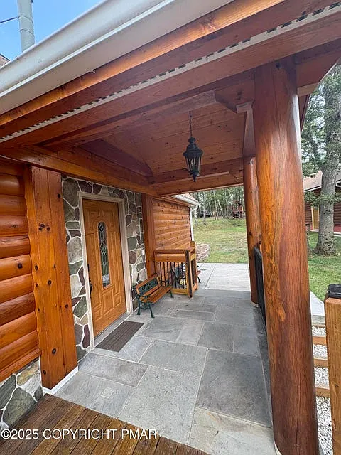 3 bed, 1250 sqft, $2,295 — Photo 3