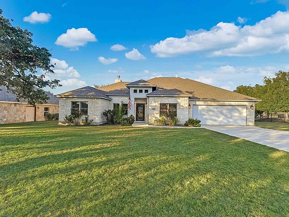 2nd image of 216 Enclave Drive