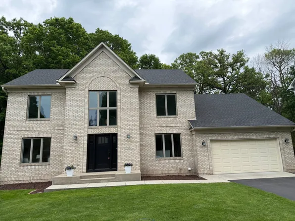 2037 Boulder Rd, Chanhassen, MN 55317
