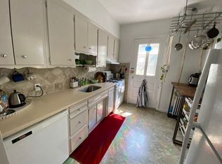 250 Union St APT 1, Brooklyn, NY 11231