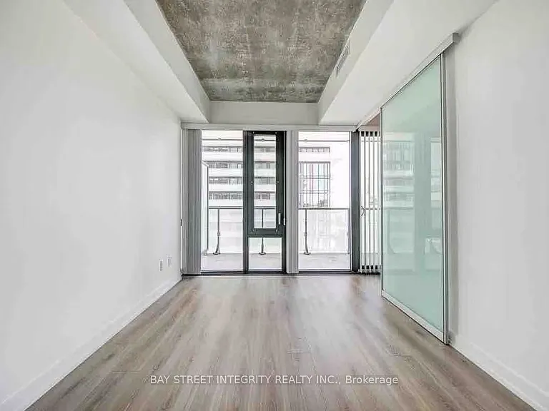161 Roehampton Ave #1609 — Photo 4