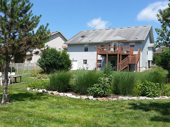 Garden Like Setting Out Back