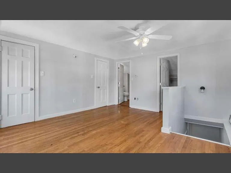 324 Elm St #B — Photo 10