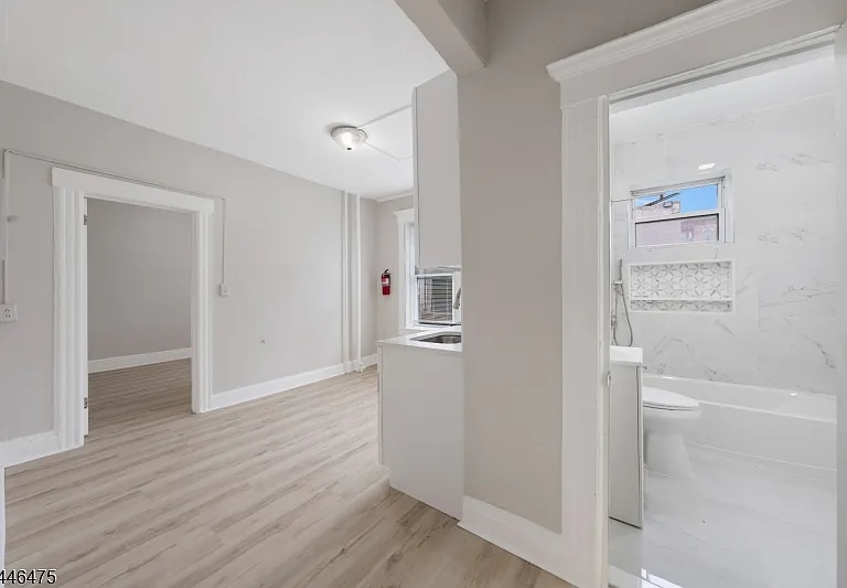 53 Henry St #A6 — Photo 8