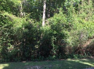 542 Citation Dr, Cantonment, FL 32533