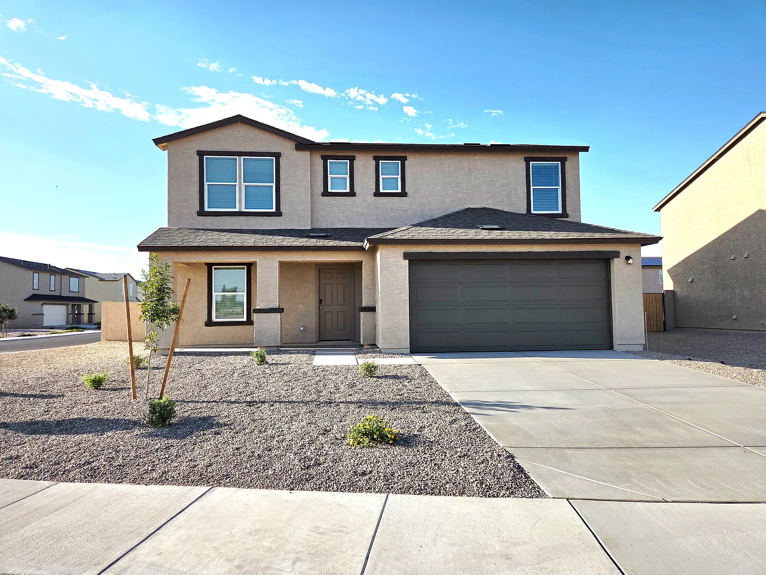 5 bed, 2179 sqft, $2,099 — Photo 1
