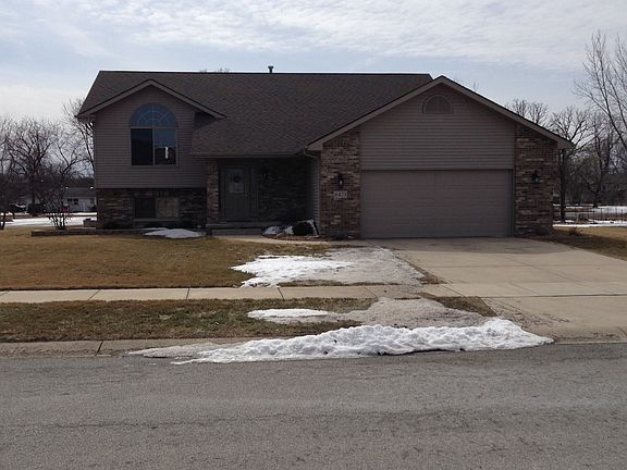 2nd image of 6421 W 128th Ln