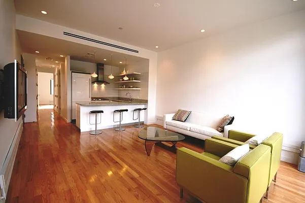 Rented by Corcoran | media 1