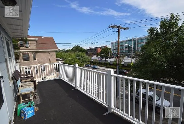 215-217 Boston Ave #2 — Photo 7