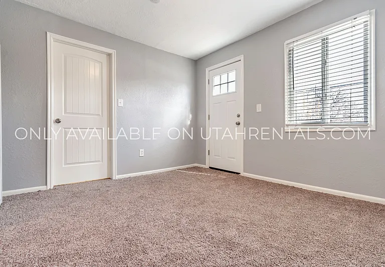 1075 S Jeremy St #2 — Photo 9