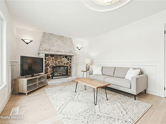 5th image of 53 Glover Rd