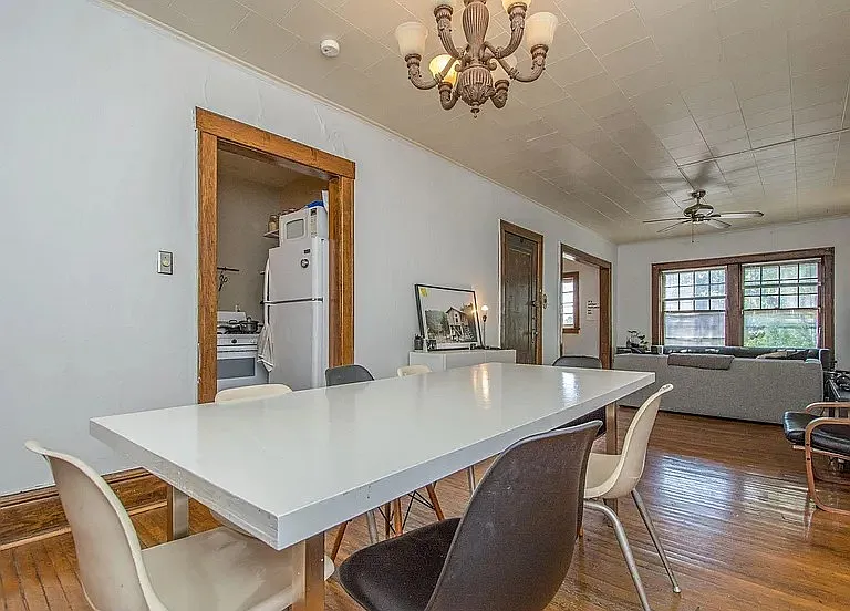 Pleasant St. Apartments — Photo 11